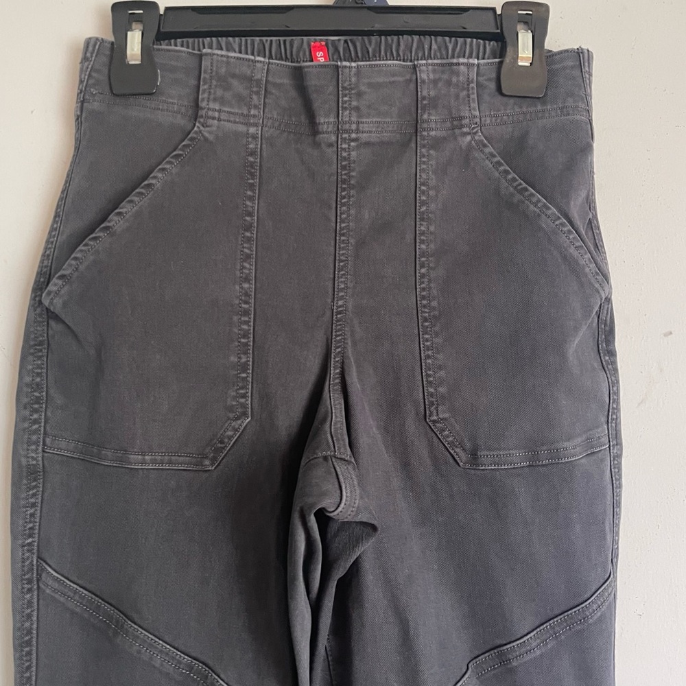 SPANX Stretch Twill Knit Jean Joggers Ankle Zip Utility S Washed Gray Slimming - Picture 6 of 9